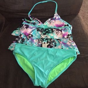 Bathing suit